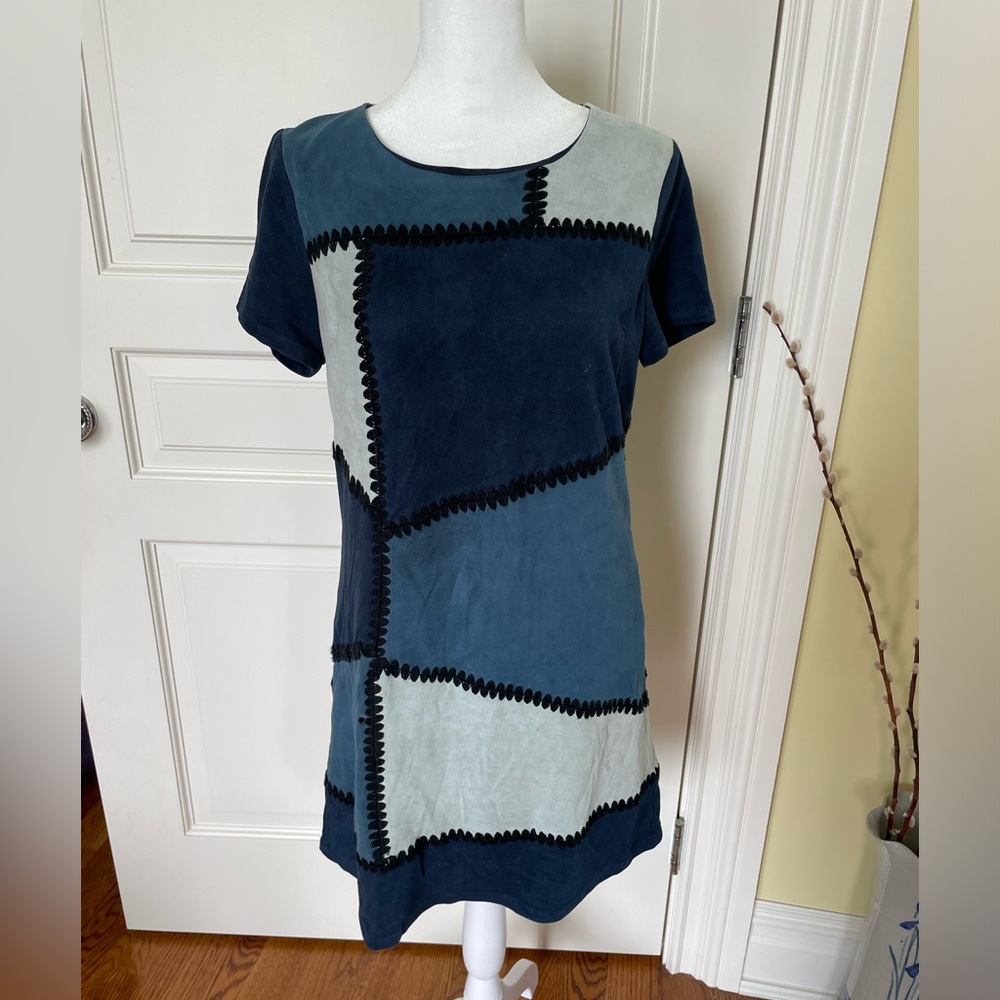 Suede patterned dress